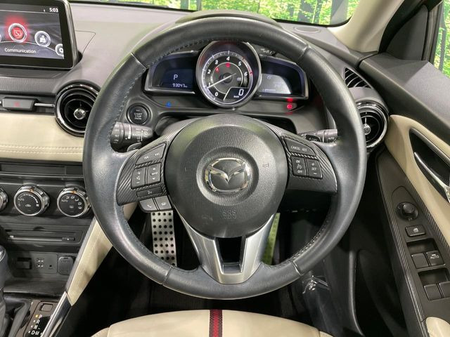 �y�����v�����X�e�A�����O�z�㎿�Ȋv���g�p���邱�ƂŁA��ɂ����������݂ƂĂ��^�]���₷���n���h���ł���