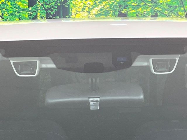 �y�A�C�T�C�gVer2�z�O���̎ԗ��������m���A�Փ˂������Ȏ��͌x��Œ��ӂ𑣂��A�u���[�L�𓥂ޗ͂��T�|�[�g�B�u���[�L�𓥂߂Ȃ������ꍇ�͏Փ˔�Q�y���u���[�L���쓮�A�Փˉ�����T�|�[�g���܂��B