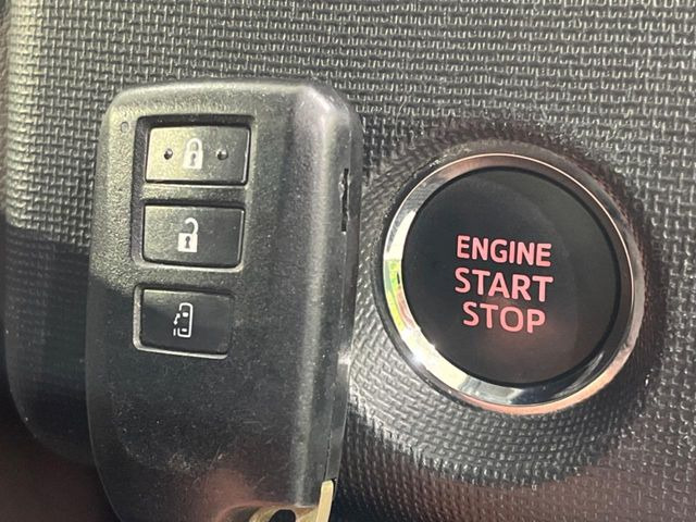 �y�X�}�[�g�L�[�z�J�o����|�P�b�g�ɓ��ꂽ�܂܂ł��h�A�̎{���E�������\�ȃX�}�[�g�L�[�𑕔��B�G���W���̃I���E�I�t�����J�M�����o���K�v����������Ƃ��Ă��֗��ł���