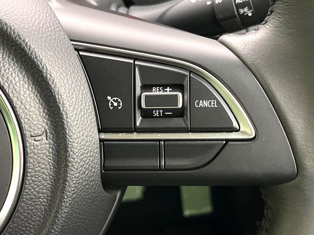 �y�N���[�Y�R���g���[���z�������H�����N���N���s�B�A�N�Z���𗣂��Ă���葬�x�ő��s���ł��A�������^�]���̕��S���y��!�����E�������ȒP�ȃX�C�b�`����Œ����ł��܂��B