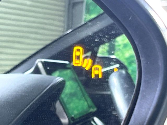 �y�u���C���h�X�|�b�g���j�^�[�z���s���A�h�A�~���[�̎��p�ɂȂ�₷���ӏ��Ɍ㑱�Ԃ��ڋ߂���ƃT�C�h�~���[�̃����Y�Ɍx����\��!�h���C�o�[�ɒ��ӊ��N�����Ă���܂��B