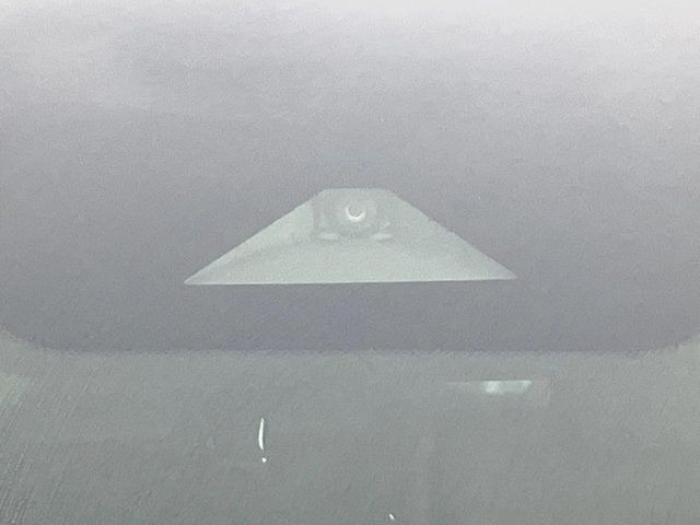 �y�C���e���W�F���g�G�}�[�W�F���V�[�u���[�L�z�t�����g�J�����őO���̎ԗ�����s�҂����m�B�Փ˂������Ȏ��͏Փ˔�Q�y���u���[�L���쓮�A�Փˉ�����T�|�[�g�B�����S�Ƀh���C�u�����y���݂��������܂��B