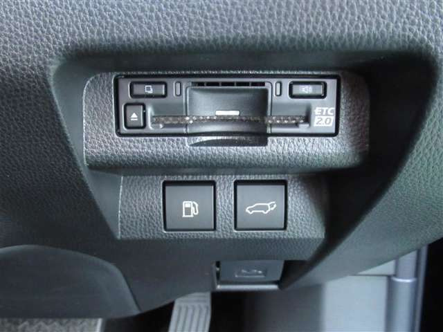 クラウンスポーツ2.5 Z E-Four 4WD