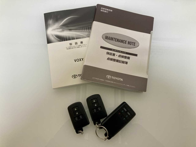 ヴォクシー2.0 ZS 煌 4WD