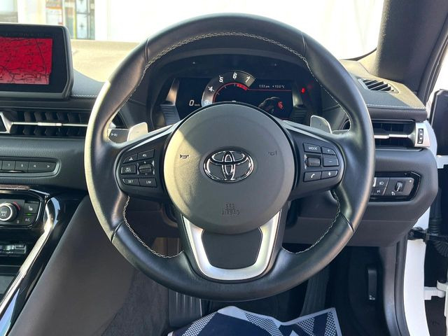 �y�����v�����X�e�A�����O�z�㎿�Ȋv���g�p���邱�ƂŁA��ɂ����������݂ƂĂ��^�]���₷���n���h���ł���