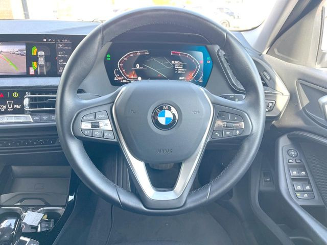 ���n���h�����̃X�������Ȃ��A���ꂢ�ȏ�Ԃ��ێ����Ă���܂��B�e�X�C�b�`���̓�����m�F�ς݂ł��B