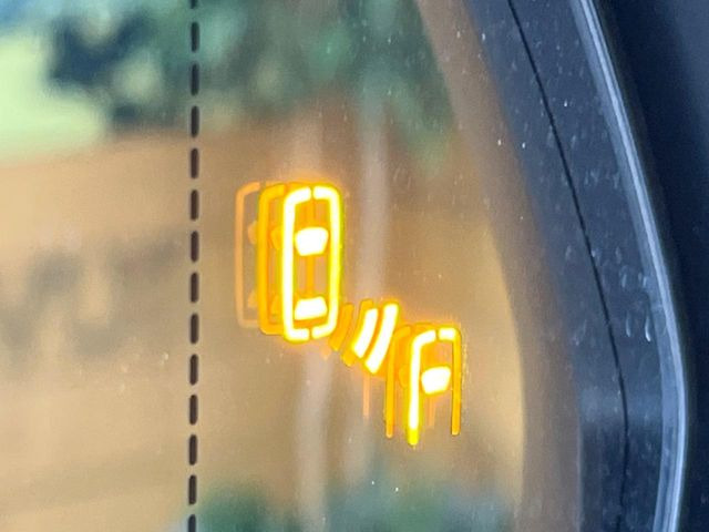 �y�u���C���h�X�|�b�g���j�^�[�z���s���A�h�A�~���[�̎��p�ɂȂ�₷���ӏ��Ɍ㑱�Ԃ��ڋ߂���ƃT�C�h�~���[�̃����Y�Ɍx����\��!�h���C�o�[�ɒ��ӊ��N�����Ă���܂��B