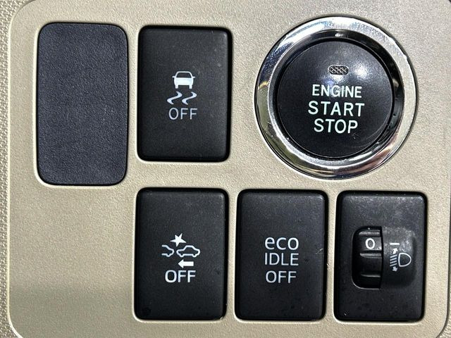 �y�X�}�[�g�A�V�X�g�z���s���ɑO���̎ԗ�����F�����A�Փ˂������Ȏ��͌x��ƃu���[�L�ŏՓˉ���Ɣ�Q�y�����A�V�X�g�B�����S�Ƀh���C�u�����y���݂��������܂��B