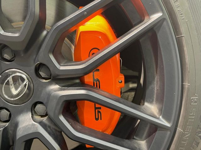 �y�I�����W�L�����p�[�z�n�C�p���[�ԗ��ɂ͋��͂ȃu���[�L���K�{!�F�N�₩�ȃL�����p�[���X�|�[�e�B�Ȉ�ۂ��������Ă܂��B