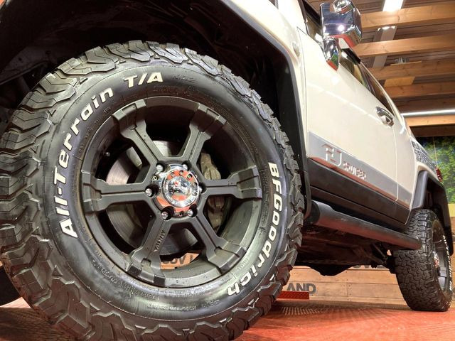 �y�I�[���e���[���^�C���z�I�t���[�h�ł̑��j���𔭊����Ă����A�I�[���e���[���^�C���𑕒��B�S�c�S�c���������ڂ��A���SUV�炵�����������ĂĂ���܂���