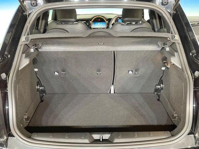 ���g�����N���[��:����L������e�X�y�[�X!���ꂾ���̍L��������΂��������⃌�W���[�Ȃǂɂ��œK�ł�!�g�p�������Ȃ����ꂢ�ȏ�Ԃ��ێ����Ă���܂��B