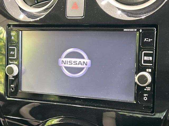 �y�����i�r�z�l�C�̏����i�r�𑕔����Ă���܂��B�i�r�̎g���₷���͂������A�I�[�f�B�I�@�\���[��!�L�����v�◷�s�͂������A�ʋ΂┃�����ȂǕ��i�̃h���C�u���y�����Ȃ�͂���