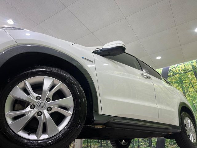 �y����16�C���`�A���~�z�C�[���z�O�ςɃ}�b�`���������A���~�z�C�[���𑕒����Ă���܂��B�e��ЊO�A���~�z�C�[����A�X�^�b�h���X�^�C�����戵�����Ă���܂��B���񂲑��k����������