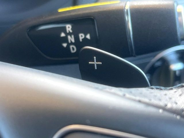 ���X�e�A�����O�p�h���V�t�g:�N�C�b�N�ȃV�t�g���삪�\!���X�|���X�������A���Ȃ��̃M�A�ϑ��ɂ�������Ƃ��Ă��Ă���܂�!���Ԃƈ�̂ƂȂ�鑕���ł��B