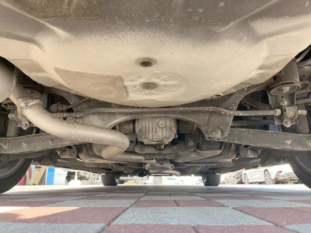 ����肪���ꂢ�Ȃ����ɁA�h�K���H�̎{�H���I�X�X���B�~��n��͂������A���ݕ��ɂ��Z���̕���A��Ń}�����E�E�B���^�[�X�|�[�c���������ɂ��D�]���������Ă���܂��B