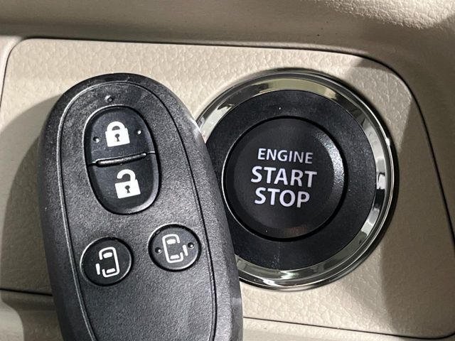 �y�L�[���X�X�^�[�g�V�X�e���z�J�o����|�P�b�g�ɓ��ꂽ�܂܂ł��h�A�̎{���E�������\�ȃX�}�[�g�L�[�𑕔��B�G���W���̃I���E�I�t�����J�M�����o���K�v����������Ƃ��Ă��֗��ł���