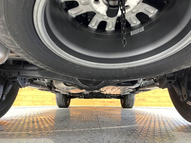 ����肪���ꂢ�Ȃ����ɁA�h�K���H�̎{�H���I�X�X���B�~��n��͂������A���ݕ��ɂ��Z���̕���A��Ń}�����E�E�B���^�[�X�|�[�c���������ɂ��D�]���������Ă���܂��B