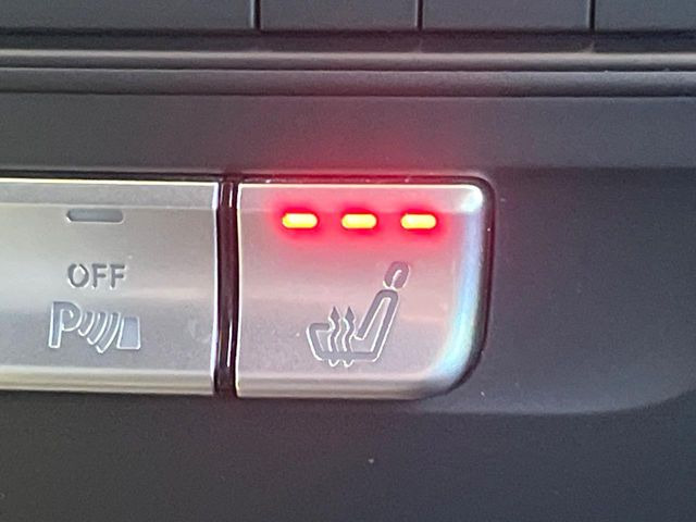 ���t�����g�V�[�g�q�[�e�B���O:�^�]�ȁE����ȋ��ɎO�i�K�Œ��߂��\�ȃV�[�g�q�[�^�[�𑕔����Ă���܂��B�G�߂��킸���K�ɂ��g�p���������܂��B