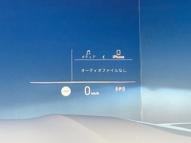 ���w�b�h�A�b�v�f�B�X�v���C:���݂̑��x�⑖�s�����f�W�^���\���ŉ^�]�ȑO���̃K���X�ɓ��e!�^�]���A���������炳���K�v�ȏ����m�F�ł���̂łƂ��Ă��֗��ň��S!