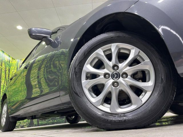 �y����15�C���`�A���~�z�C�[���z�O�ςɃ}�b�`���������A���~�z�C�[���𑕒����Ă���܂��B�e��ЊO�A���~�z�C�[����A�X�^�b�h���X�^�C�����戵�����Ă���܂��B���񂲑��k����������