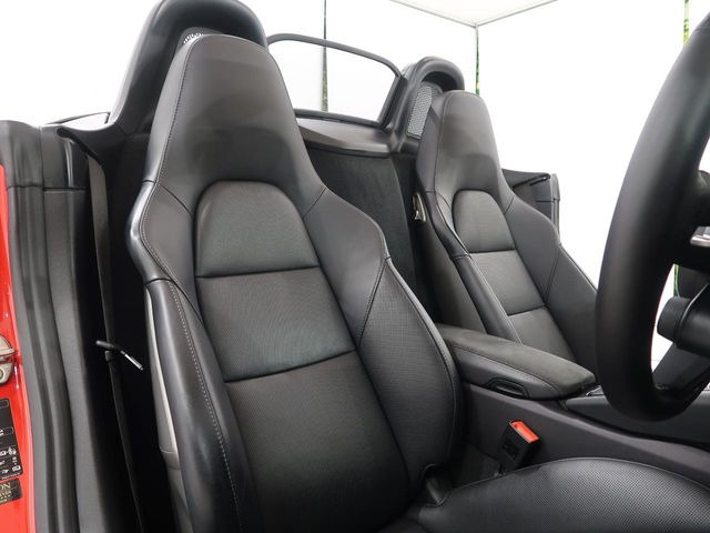 �V�[�g�ɂ��Ă���ԗǂ��ێ�����Ă���̂ł��B�I�[�g�X�e�[�W�ł͐�p�̃V�[�g���n���K�[�h����R�[�e�B���O�����p�ӂ��Ă�܂��B���񂨐\���t���������B