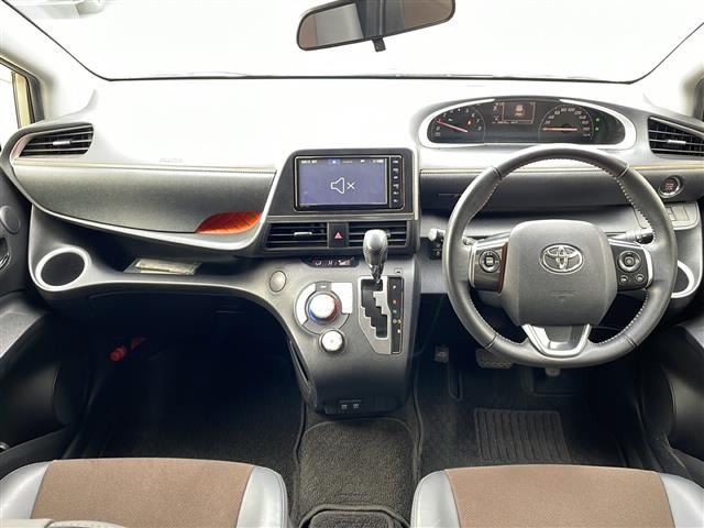 シエンタ1.5 G クエロ