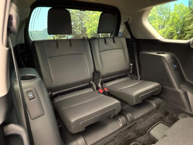 3��ڃV�[�g�͂�������ԗǍD����l�ł��������ƍ����Ē����܂��̂ŁA��l���ł̂��o���������N���N�ł��􂲉Ƒ��ŁA�C�̒m�ꂽ���ԂŁA�h���C�u�ɍs���̂��y���݂ł��ˁ�