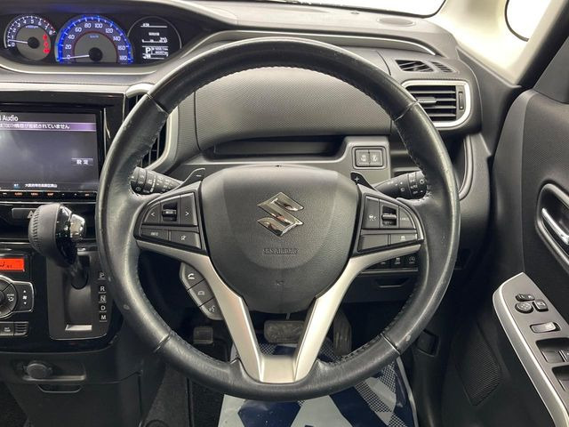 �y�����v�����X�e�A�����O�z�㎿�Ȋv���g�p���邱�ƂŁA��ɂ����������݂ƂĂ��^�]���₷���n���h���ł���