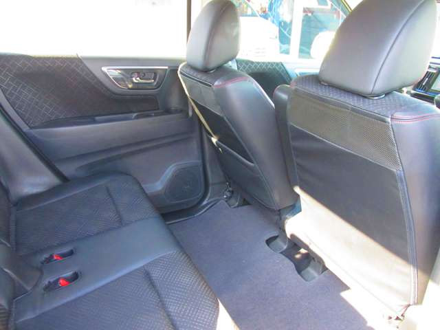 �{�������������肪�Ƃ��������܂��B������̎ԗ��f�ڒ��݌ɂ���!!�����X�̍ۂ͂��A�����肢�v���܂��B