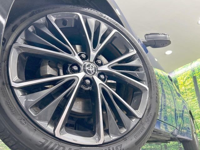 �y����19�C���`�A���~�z�C�[���z�O�ςɃ}�b�`���������A���~�z�C�[���𑕒����Ă���܂��B�e��ЊO�A���~�z�C�[����A�X�^�b�h���X�^�C�����戵�����Ă���܂��B���񂲑��k����������