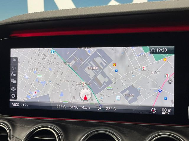 �������i�r:��̊��̂���i�r�́A����������ԓ������o���Ă���܂��B�I�[�f�B�I�@�\���[�����Ă���܂��̂ŁA�^�]�����y���߂܂���