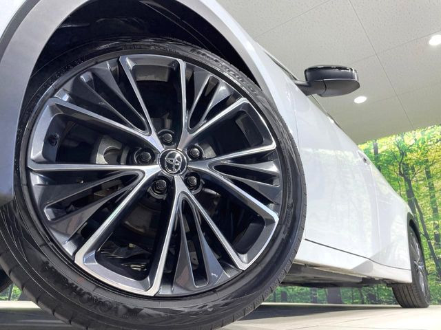 �y����19�C���`�A���~�z�C�[���z�O�ςɃ}�b�`���������A���~�z�C�[���𑕒����Ă���܂��B�e��ЊO�A���~�z�C�[����A�X�^�b�h���X�^�C�����戵�����Ă���܂��B���񂲑��k����������