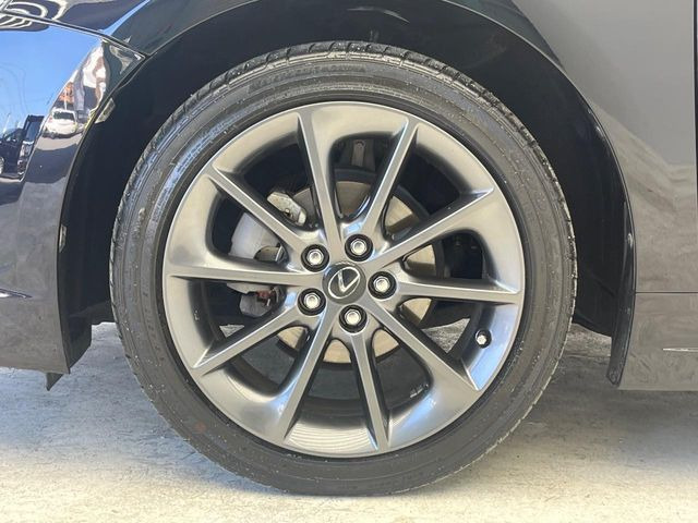 �y17�C���`�A���~�z�C�[���z�O�ςɃ}�b�`�����A���~�z�C�[���𑕒����Ă���܂��B�e��A���~�z�C�[����A�X�^�b�h���X�^�C�����戵�����Ă���܂��B���񂲑��k����������