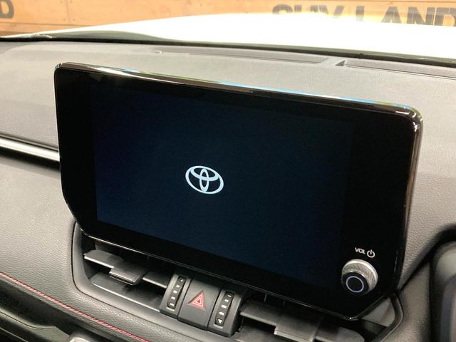 【10.5インチ ディスプレイオーディオ】大画面のディスプレイはAppleCarPlayやAndroidAutoが利用可能。大きな画面でスマホナビアプリ等が利用いただけます♪