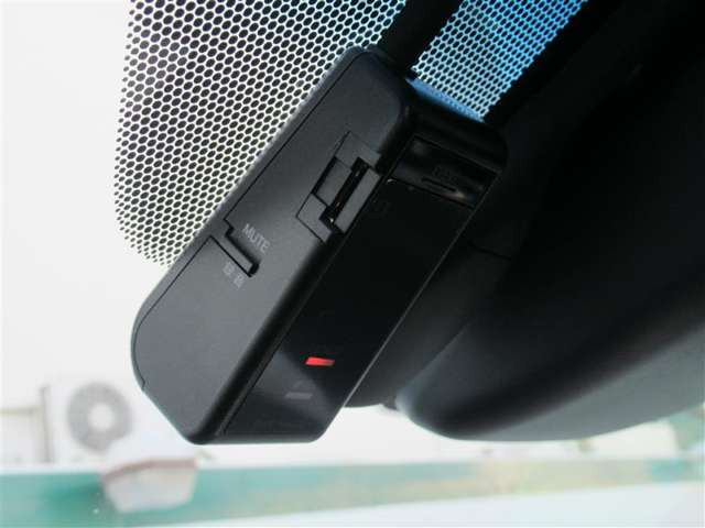 アルファードハイブリッド 2.5 SR E-Four 4WD