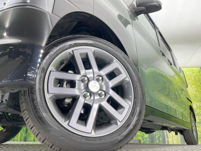 �y�����A���~�z�C�[���z�O�ςɃ}�b�`���������A���~�z�C�[���𑕒����Ă���܂��B�e��ЊO�A���~�z�C�[����A�X�^�b�h���X�^�C�����戵�����Ă���܂��B���񂲑��k����������