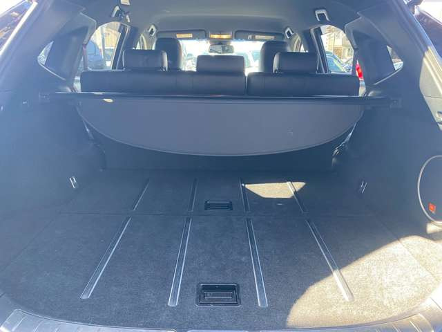 在庫車両に関してはお客様により良いものをご提供する為に品質に拘って仕入れを行っております。各お車の状態はそれぞれですのでご商談時に当店スタッフがご説明させて頂きますのでご安心くださいませ。