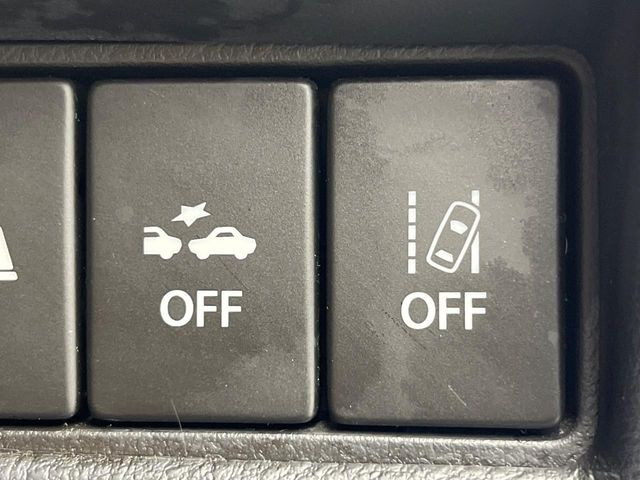 �y�X�Y�L �Z�[�t�e�B�T�|�[�g�z���s���ɑO���̎ԗ�����F�����A�Փ˂������Ȏ��͌x��ƃu���[�L�ŏՓˉ���Ɣ�Q�y�����A�V�X�g�B�����S�Ƀh���C�u�����y���݂��������܂��B