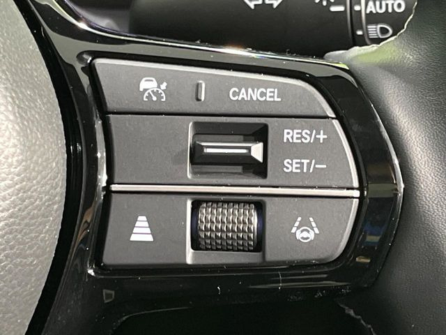 �y�A�_�v�e�B�u�N���[�Y�R���g���[���z�������H�ł̒��������s���y��!!�����ő��x��ۂN���[�Y�R���g���[�����A�Փˌy���V�X�e���ƘA�g���A�O���̎ԗ������m���ĎԊԂ�ۂ悤�ɑ��x���߂��Ă���܂�!!