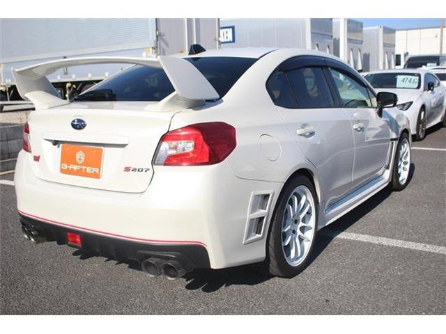 ���Ǝҗl�ւ̔̔��͂��f�肳���Ă��������܂��B �Ԍ������ԗ��̏ꍇ�́A�Ԍ����擾�������x�������z�ŕ\�����Ă���܂��B