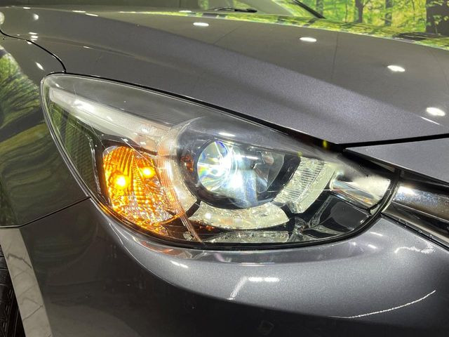 �yLED�w�b�h���C�g�z���V����ԑ��s�����ǍD�Ȏ��E���m�ۂ����S���ĉ^�]�ł��鍂�P�xLED�w�b�h���C�g�𑕔�!�_�����x�������A����d�͂��}�����Ă��܂��B