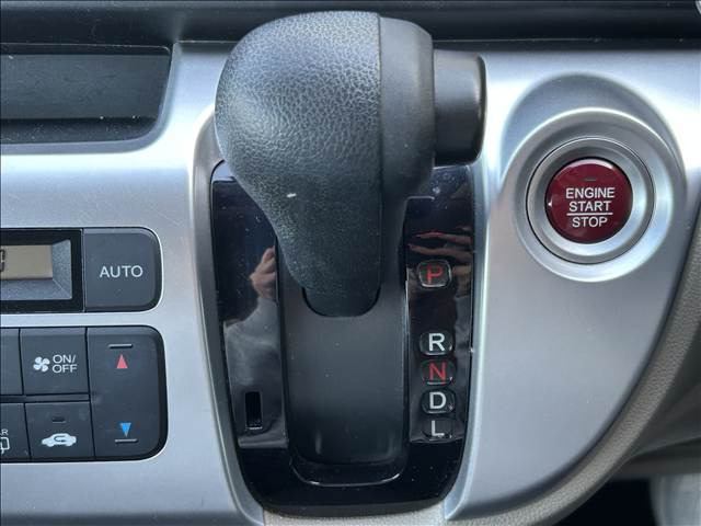 �F�l�̂����X�A�y�X�}�C���X�^�b�t�ꓯ���҂����Ă���܂�!���Ј�x�A�����X����������