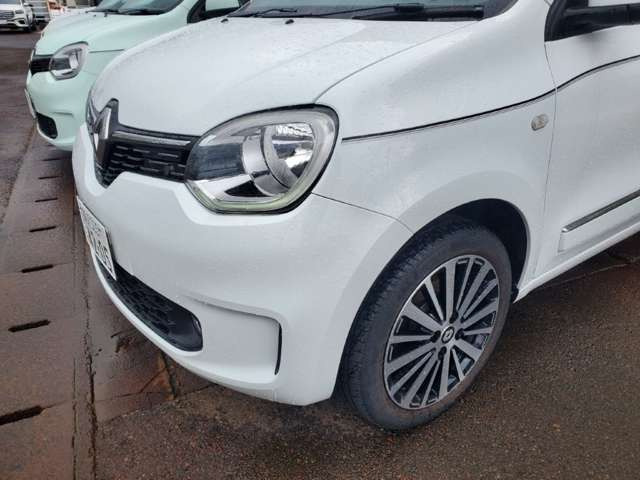 トゥインゴインテンス キャンバストップ