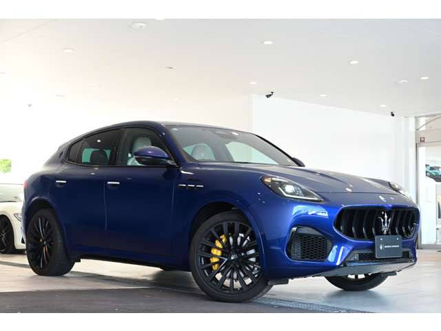 グレカーレモデナ 4WD