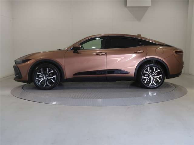 クラウンクロスオーバー2.5 G E-Four 4WD