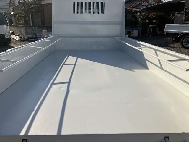 �ב����3050mm&times;1590mm&times;320mm!�ב�h���d��ς݂łƂĂ��L���C�ł�!�[�q1�x�A���Ԃ����m�F������!