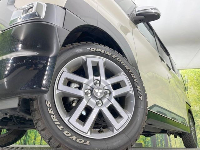 �y�����A���~�z�C�[���z�O�ςɃ}�b�`���������A���~�z�C�[���𑕒����Ă���܂��B�e��ЊO�A���~�z�C�[����A�X�^�b�h���X�^�C�����戵�����Ă���܂��B���񂲑��k����������