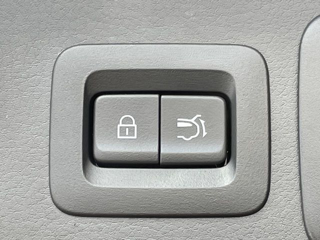 �y�p���[�o�b�N�h�A�z�X�}�[�g�L�[��^�]�Ȃ̃{�^�������������Ń��A�Q�[�g�������ŊJ���܂�!�ו��������Ă��鎞��A�����ʒu�ɂ���o�b�N�h�A��߂�ۂɕ֗��ȋ@�\�ł���