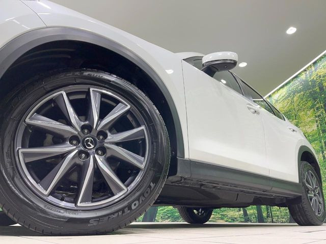 �y����19�C���`�A���~�z�C�[���z�O�ςɃ}�b�`���������A���~�z�C�[���𑕒����Ă���܂��B�e��ЊO�A���~�z�C�[����A�X�^�b�h���X�^�C�����戵�����Ă���܂��B���񂲑��k����������