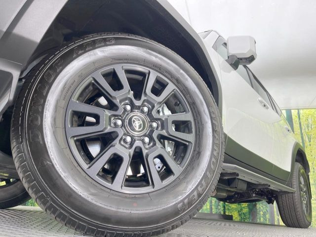 �y�����A���~�z�C�[���z�O�ςɃ}�b�`���������A���~�z�C�[���𑕒����Ă���܂��B�e��ЊO�A���~�z�C�[����A�X�^�b�h���X�^�C�����戵�����Ă���܂��B���񂲑��k����������